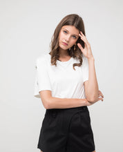 Load image into Gallery viewer, Eyelet Ring Jersey Tee