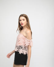 Load image into Gallery viewer, JUBILANCE CROCHET TOP - OSMOSE ONLINE SHOPPING