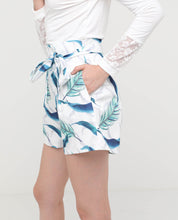 Load image into Gallery viewer, Zenov Ribbon Tied Shorts