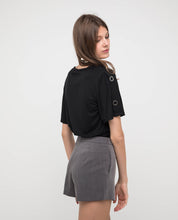Load image into Gallery viewer, ELISE BASIC SHORTS - OSMOSE ONLINE SHOPPING