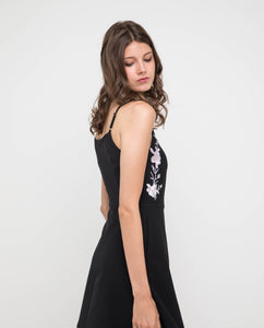 REALYN HALTER EMBROIDERED DRESS - OSMOSE ONLINE SHOPPING