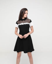 Load image into Gallery viewer, Covin Black Lace Collar Dress