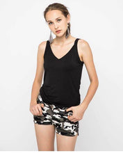 Load image into Gallery viewer, CAMO LOW WAISTED SHORTS - OSMOSE ONLINE SHOPPING