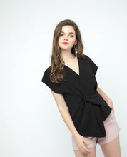 Load image into Gallery viewer, KYLIN POCKET BUTTONED SHORTS - OSMOSE ONLINE SHOPPING