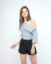 Load image into Gallery viewer, SIENNA BUTTON TOP - OSMOSE ONLINE SHOPPING