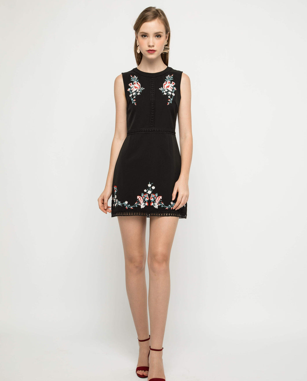 ZELDA EMBROIDERY DRESS - OSMOSE ONLINE SHOPPING