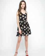 Load image into Gallery viewer, CASEY FLORAL SUMMER DRESS - OSMOSE ONLINE SHOPPING